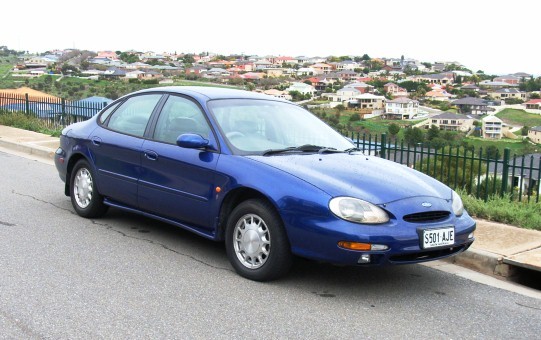 1996 Ford TAURUS GHIA