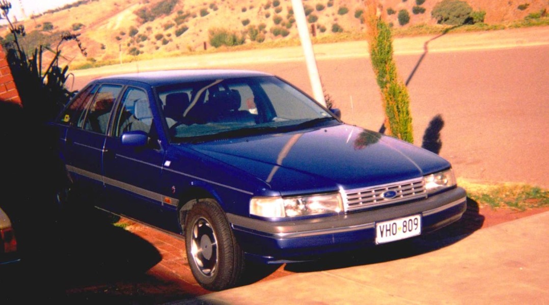 1990 Ford Fairlane