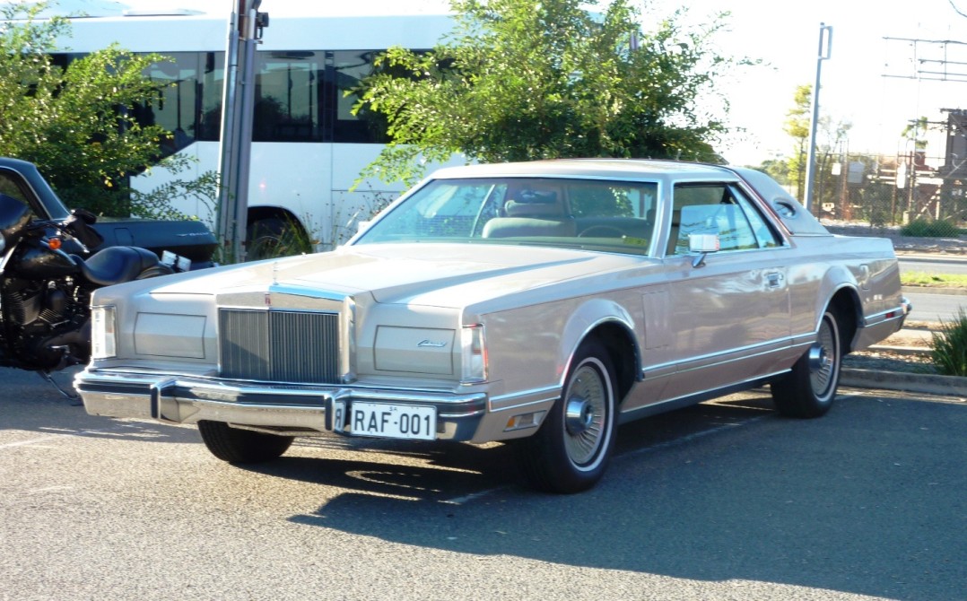 1979 Lincoln Continental Mark V