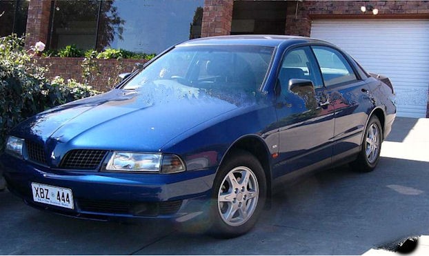 2003 Mitsubishi Magna