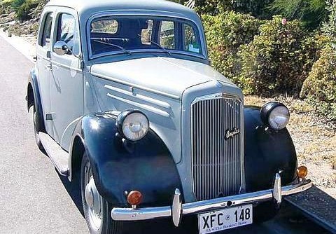 1948 Ford Anglia.