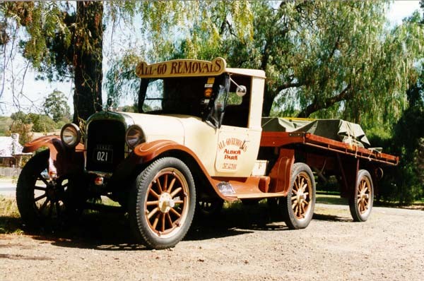 1922 Dodge dodge 4 semi-trailer
