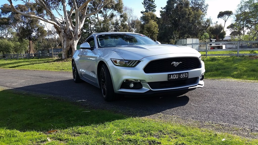 2017 Ford MUSTANG