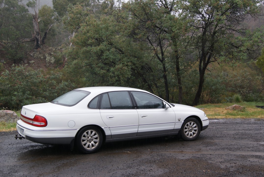 2001 Holden STATESMAN V6