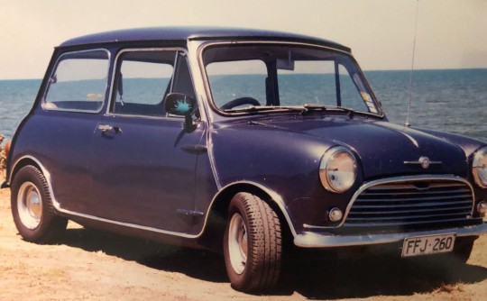 1964 Morris Mini Deluxe