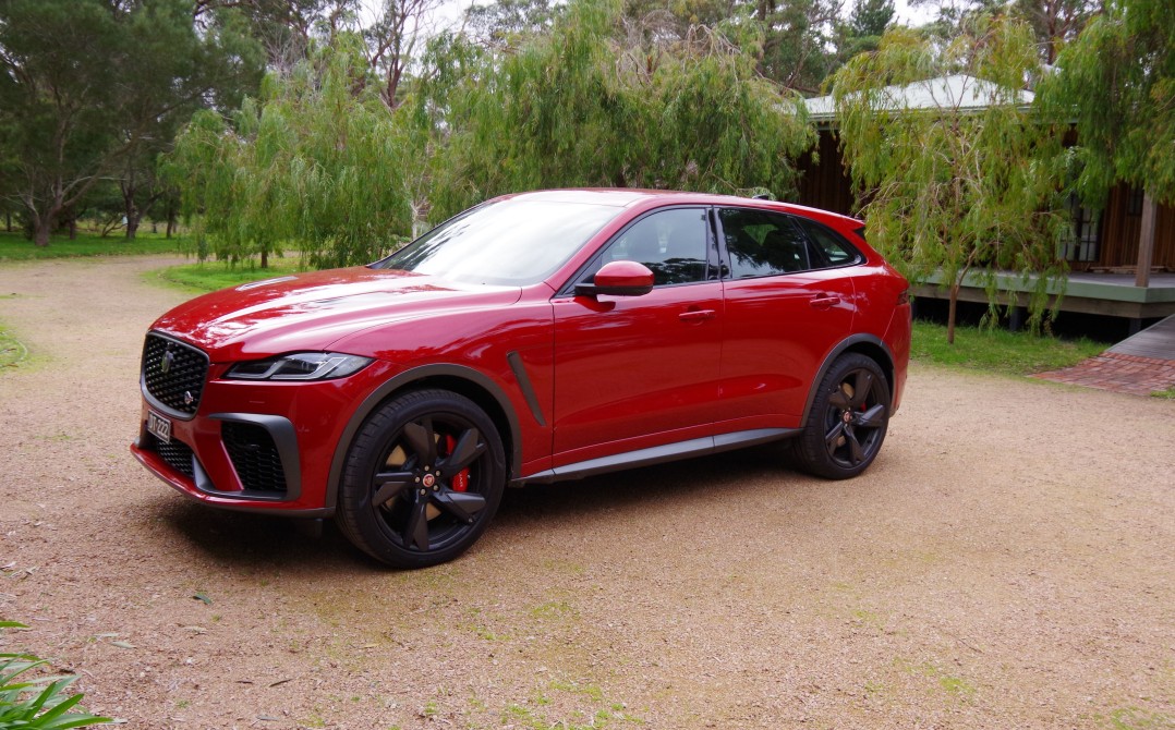 2022 Jaguar F Pace SVR