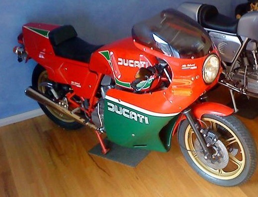 1981 Ducati 864cc MIKE HAILWOOD REPLICA