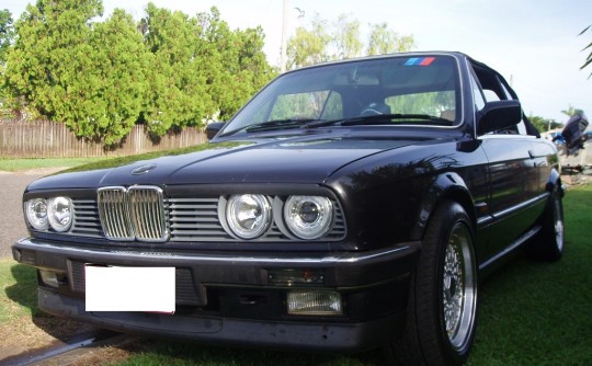 1988 BMW 320i