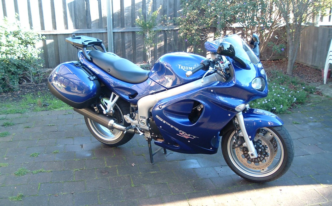 2002 Triumph Sprint ST