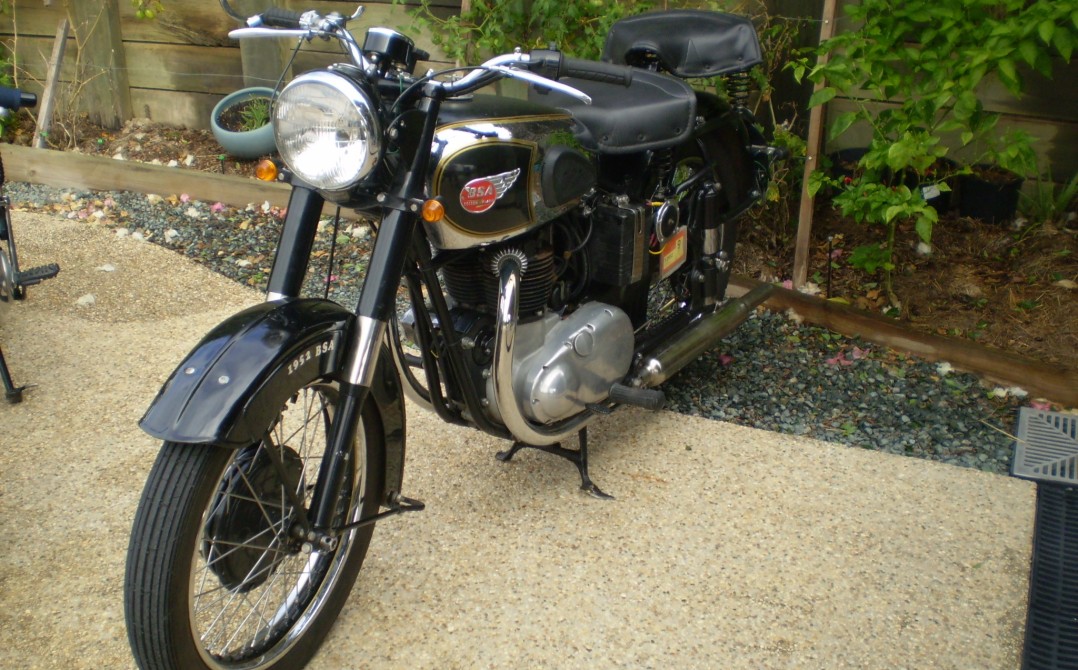 1952 BSA A10