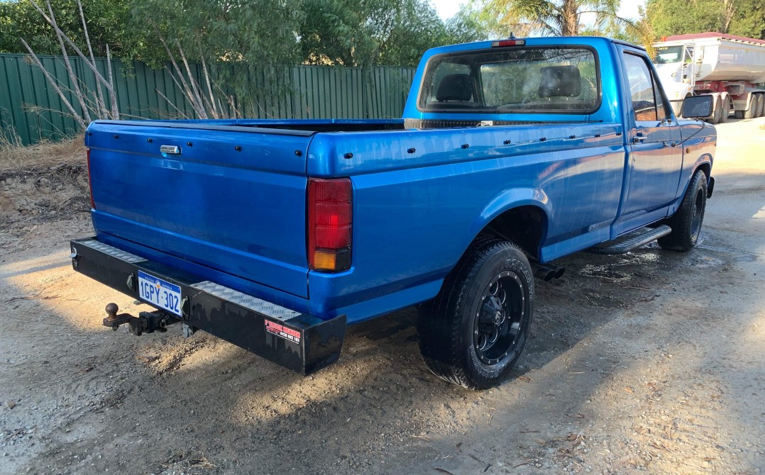 1985 Ford F100