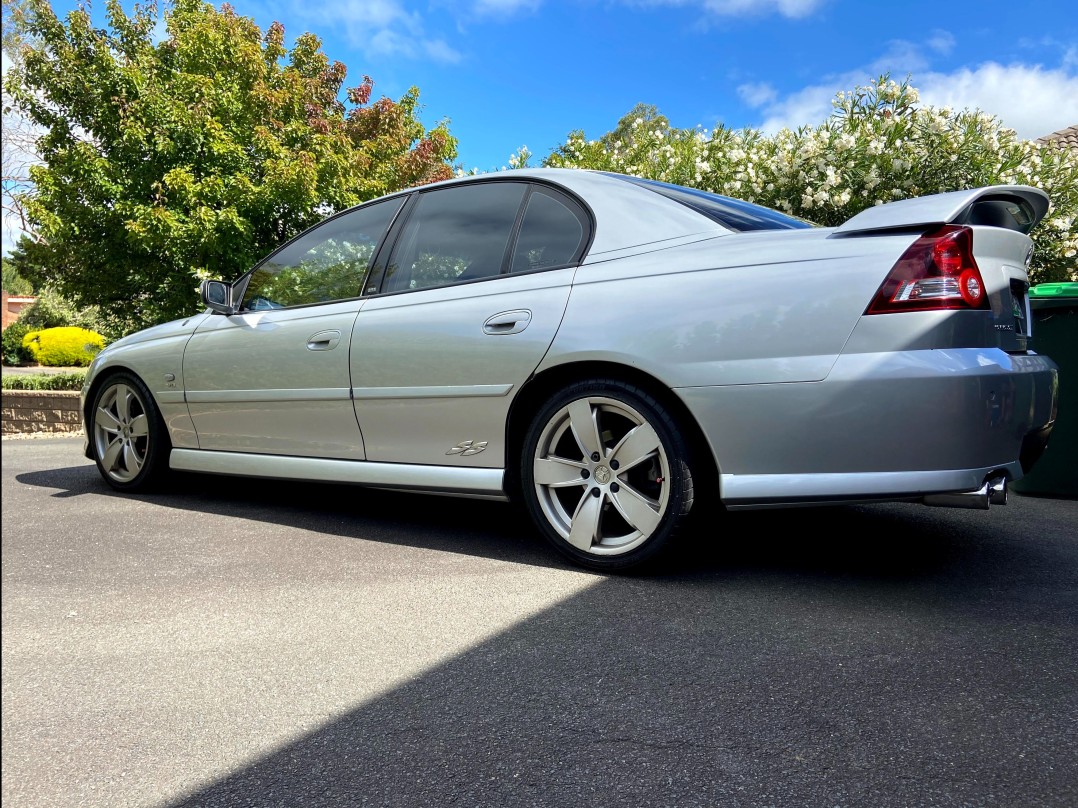 2004 Holden COMMODORE SS