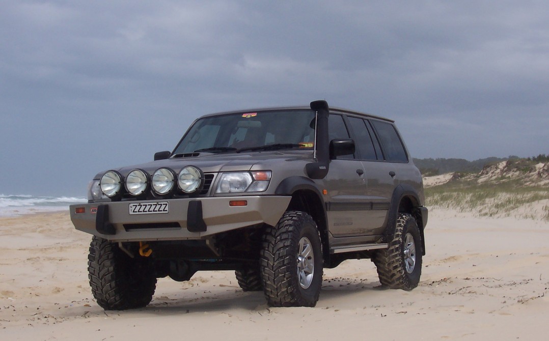 1998 Nissan PATROL ST (4x4)