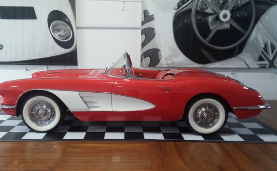 1958 Chevrolet CORVETTE