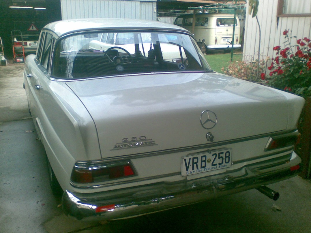 1966 Mercedes-Benz w110 230