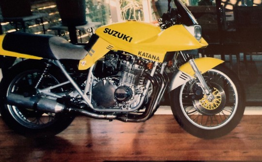 1980 Suzuki 1074cc GSX1100S (KATANA)