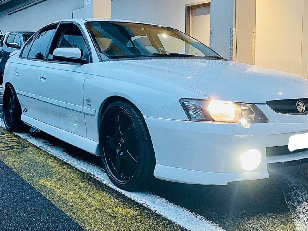 2003 Holden VY COMMODORE SS