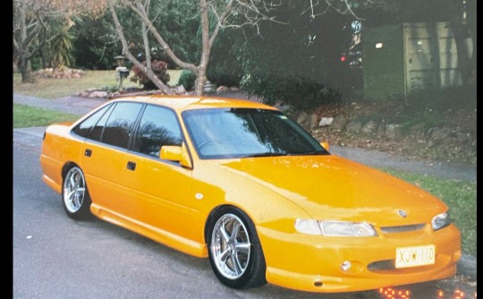 1994 Holden COMMODORE