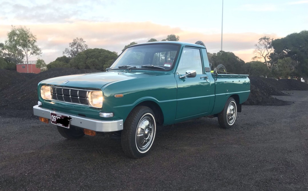 1975 Mazda 1000 ute