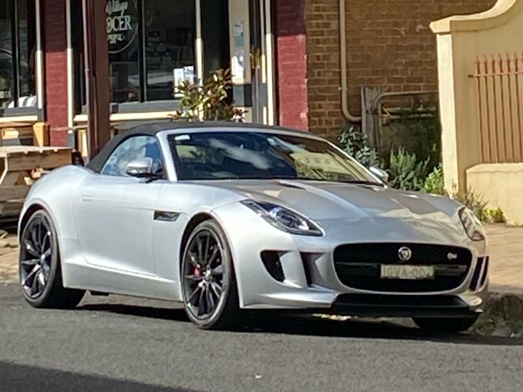2013 Jaguar F type
