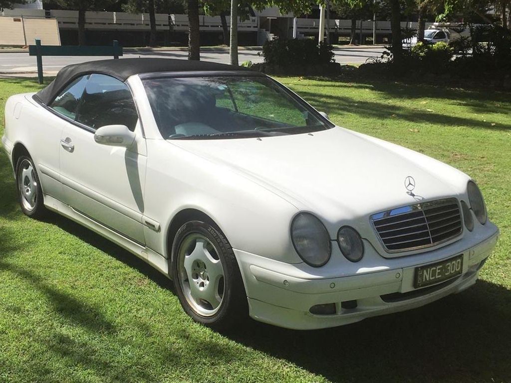 2001 Mercedes-Benz CLK 320