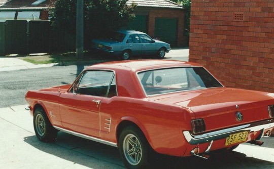 1966 Ford MUSTANG