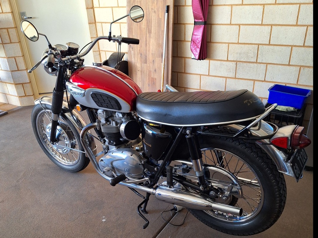 1968 Triumph 650cc Bonneville T120R