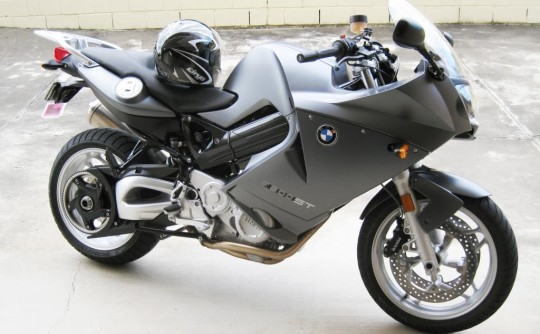 2009 BMW ST800