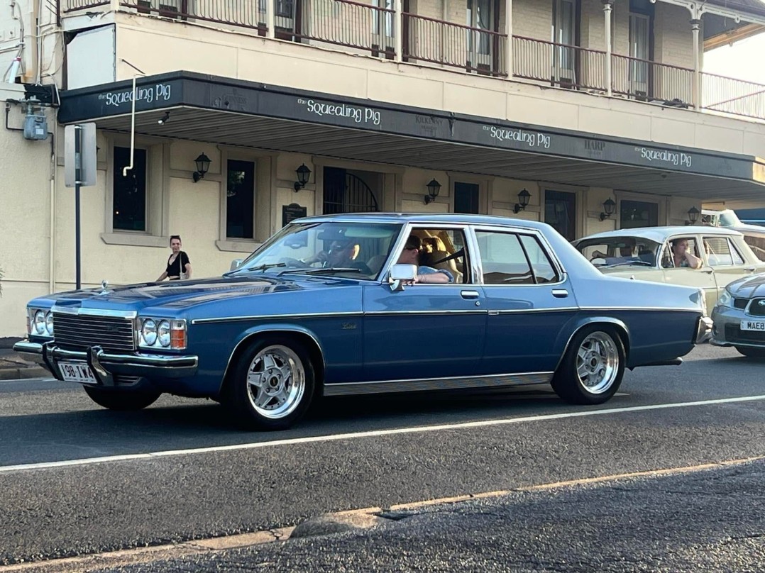 1977 Holden HZ Statesman