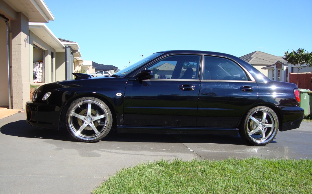 2002 Subaru IMPREZA 2.0i (AWD)