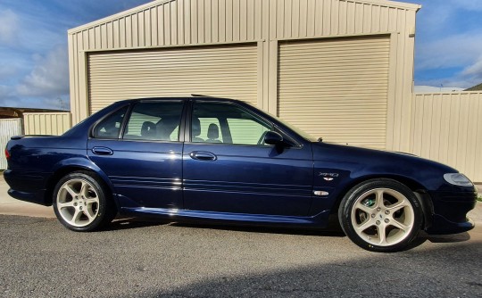 1995 Ford EF XR8