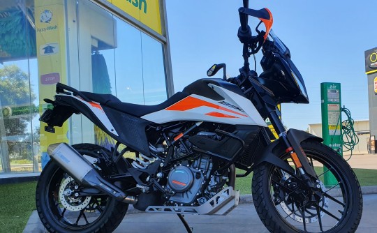 2020 KTM 390 adventure