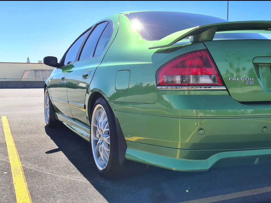 2004 Ford FALCON