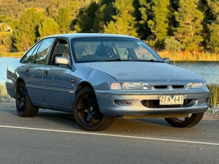 1995 Holden COMMODORE ACCLAIM