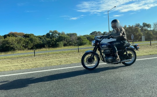 2000 Kawasaki 676cc W650