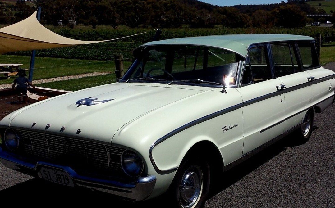 1961 Ford FALCON