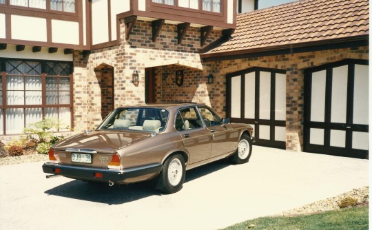 1987 Jaguar Sovereign V12