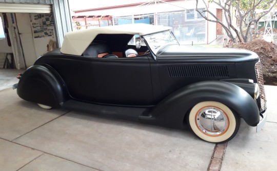 1936 Ford roadster