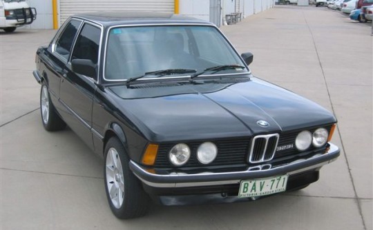 1981 BMW E21 323