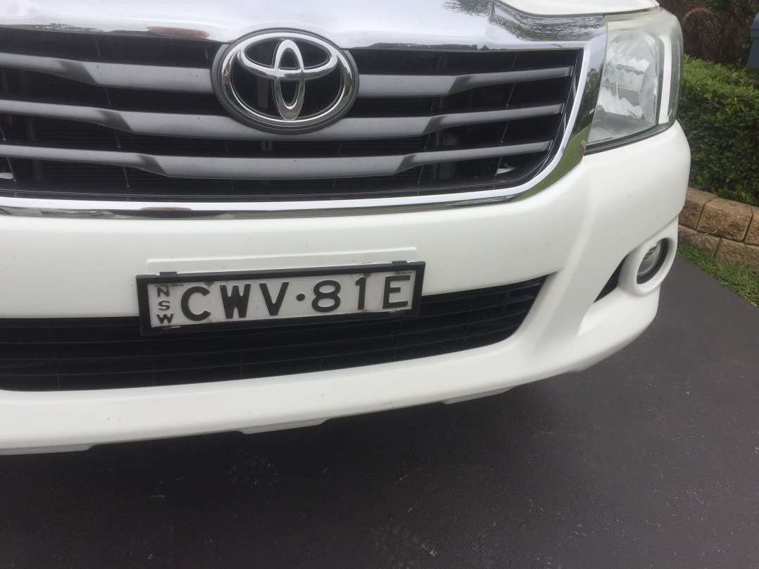 2014 Toyota HILUX (4x4)