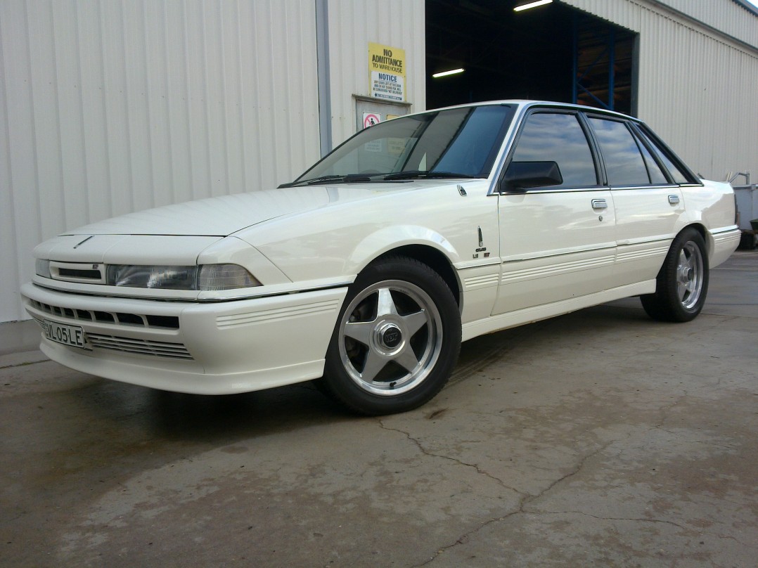 1986 Holden Dealer Team VL LE HDT