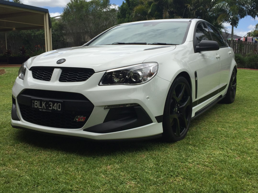 2016 Holden Special Vehicles Clubsport R8 SV Black