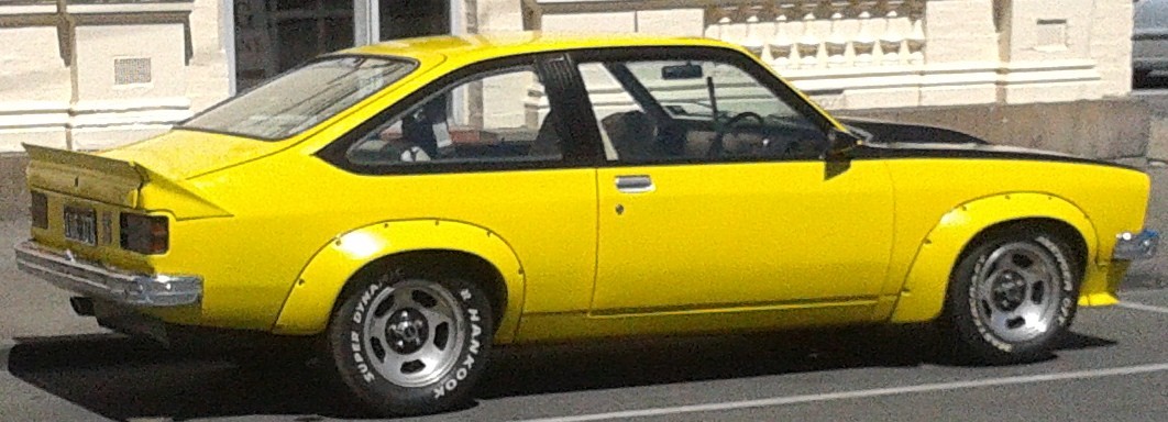 1977 Holden lx