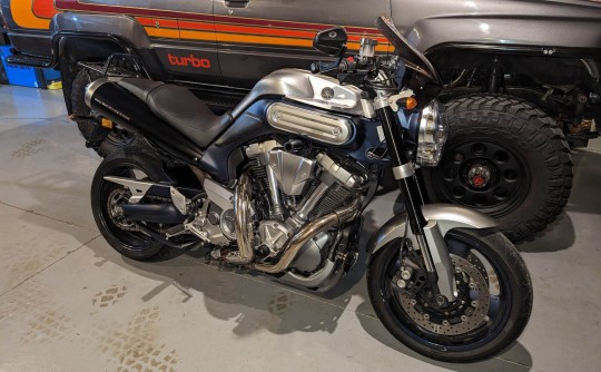 2005 Yamaha MT01