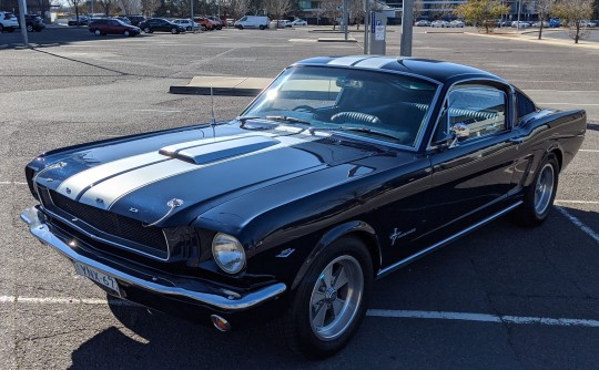 1965 Ford MUSTANG