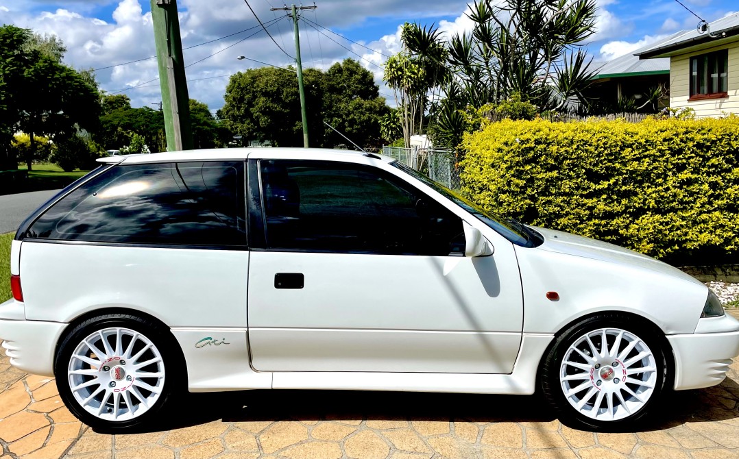 1997 Suzuki Swift GTi
