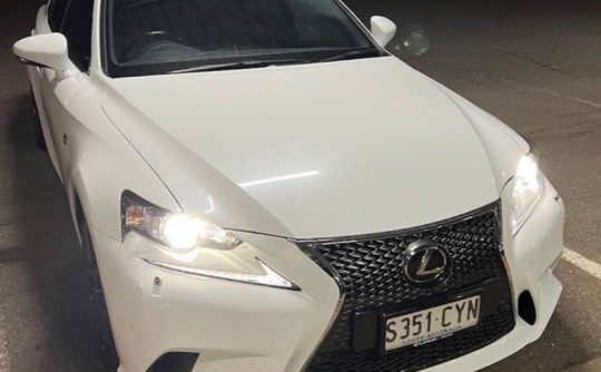 2016 Lexus IS 200T