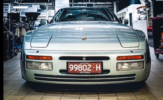 1989 Porsche 944 S2