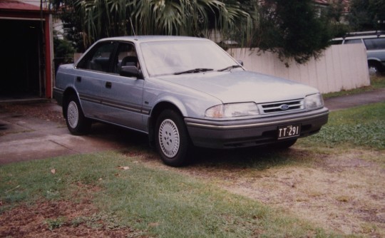 1989 Ford Telstar GL