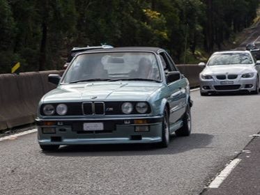 1985 BMW e30